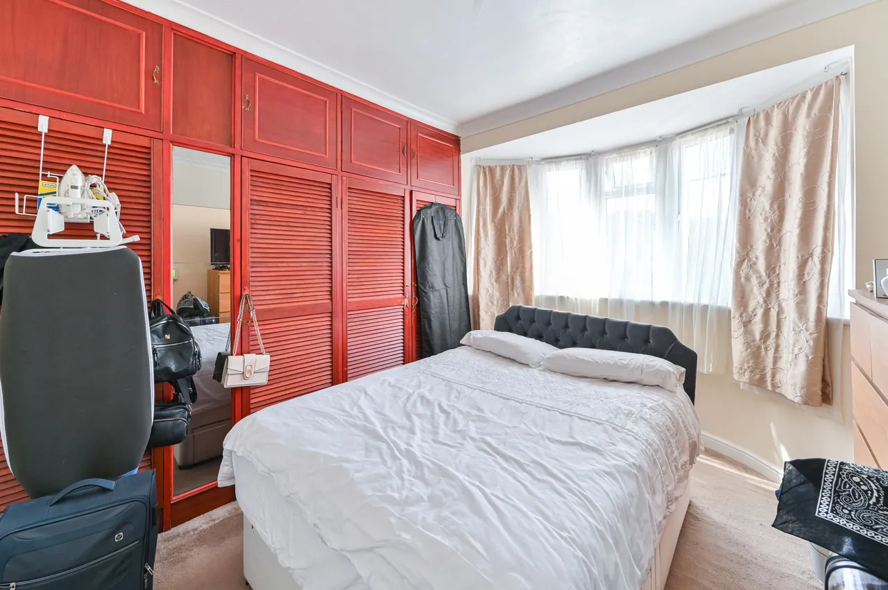 99 Ankerdine Crescent, London, photo 8