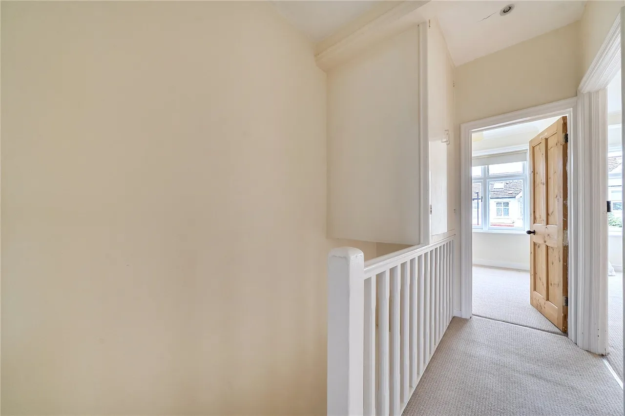 Bellevue Road, Ealing, W13, photo 11