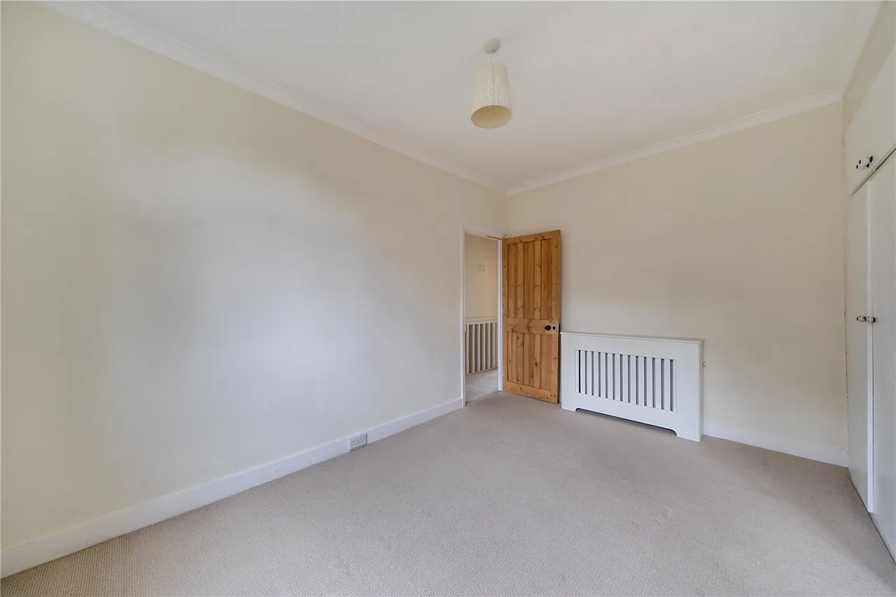 Bellevue Road, Ealing, W13, photo 16