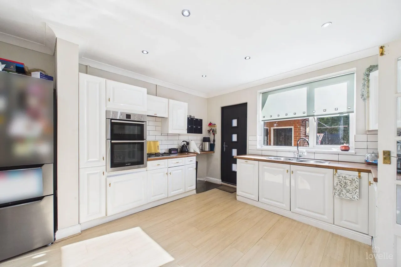 Providence Crescent, Barton-upon-Humber, DN18, photo 2