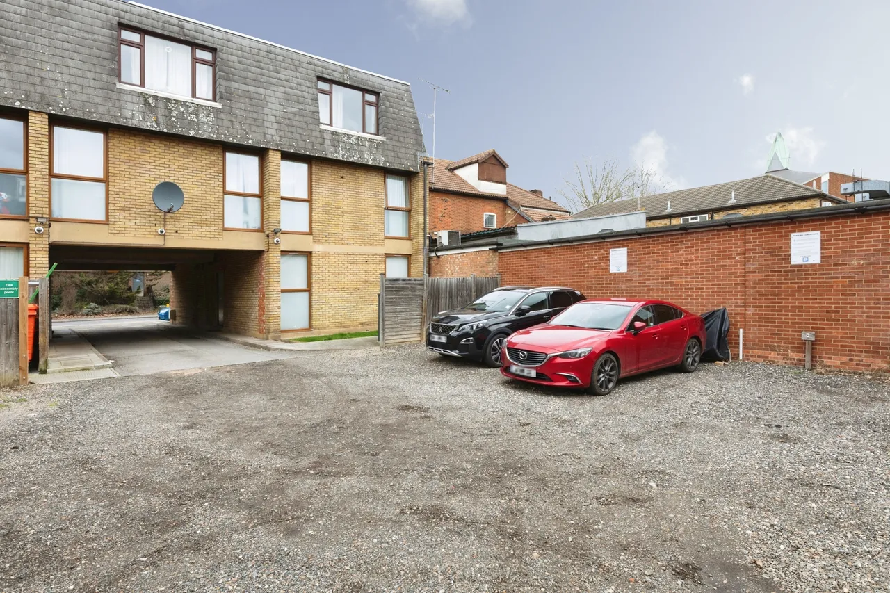 Western Road, Romford, RM1, photo 17