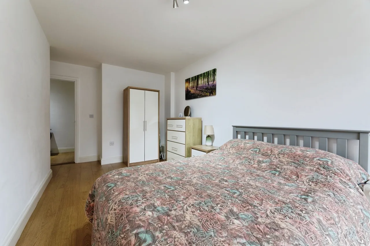 Western Road, Romford, RM1, photo 13