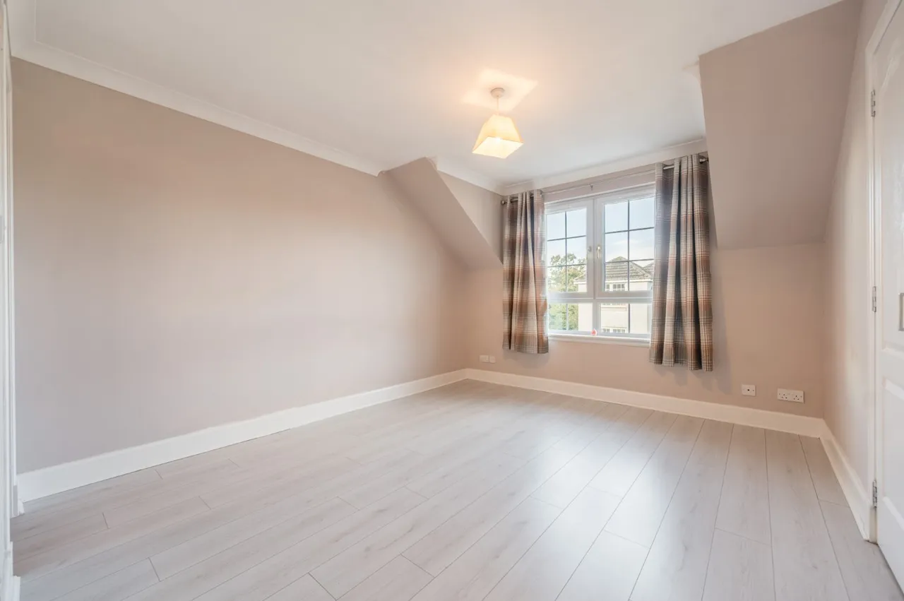 Braid Avenue, Cardross, G82, photo 4
