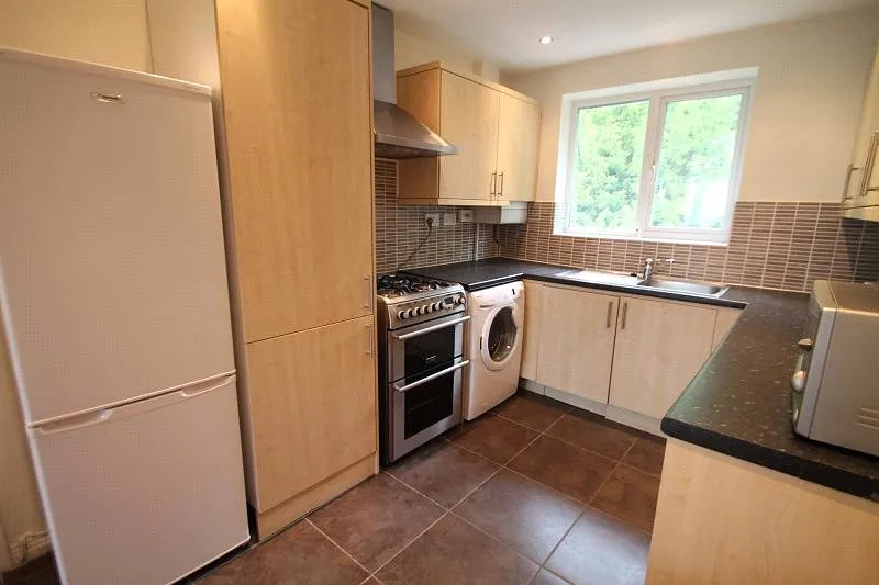 Ridgeway Road, Redhill, RH1, photo 6