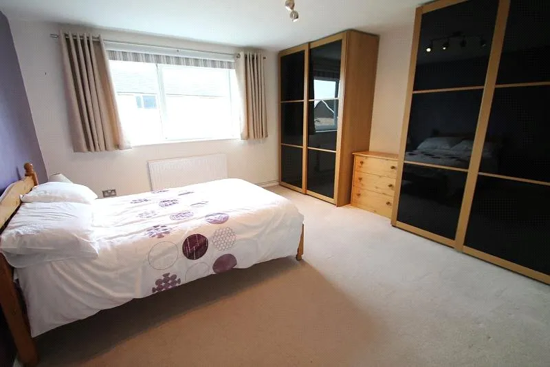 Ridgeway Road, Redhill, RH1, photo 7