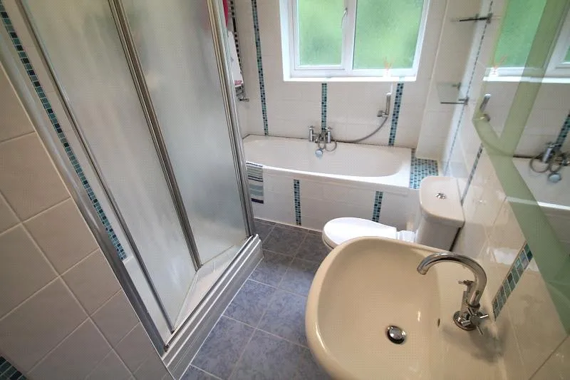 Ridgeway Road, Redhill, RH1, photo 5