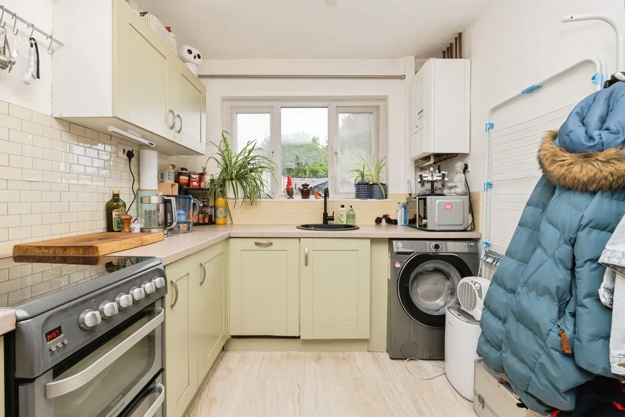 Dunster Road, BRISTOL, Avon, BS4, photo 4