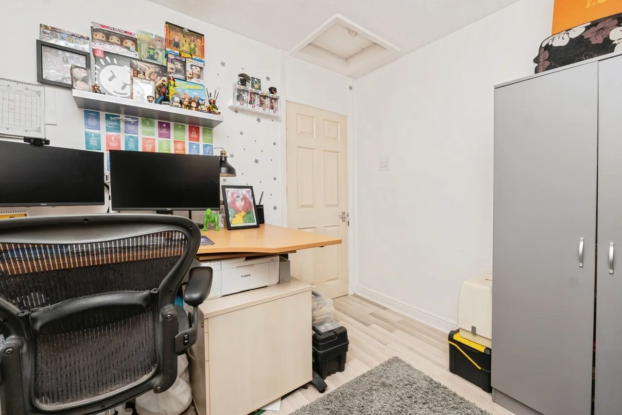 Dunster Road, BRISTOL, Avon, BS4, photo 14