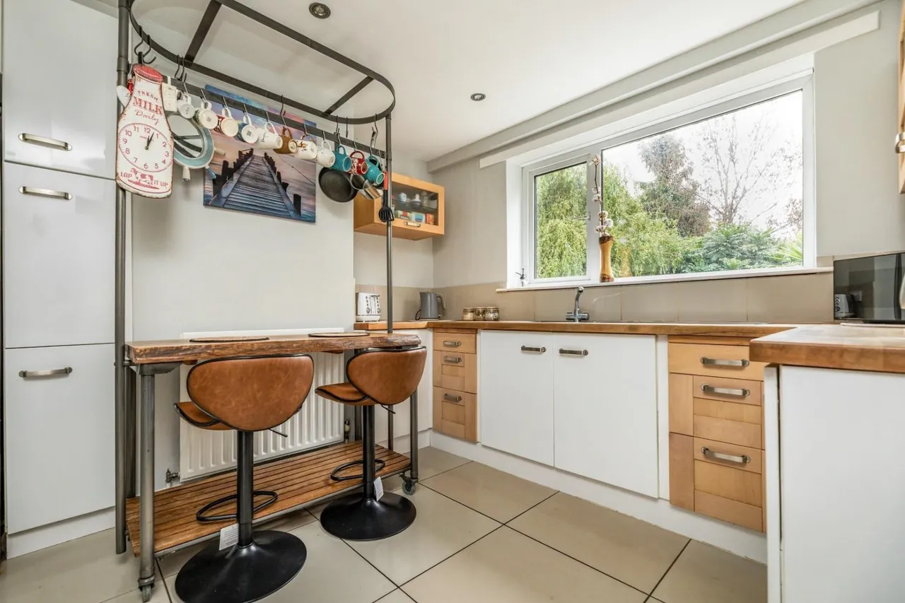 Worrall Road, High Green, Sheffield, S35 3LQ, photo 5