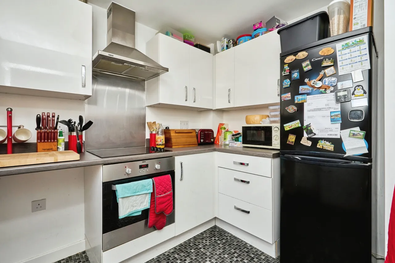 Godric Road, Newport, PO30, photo 9