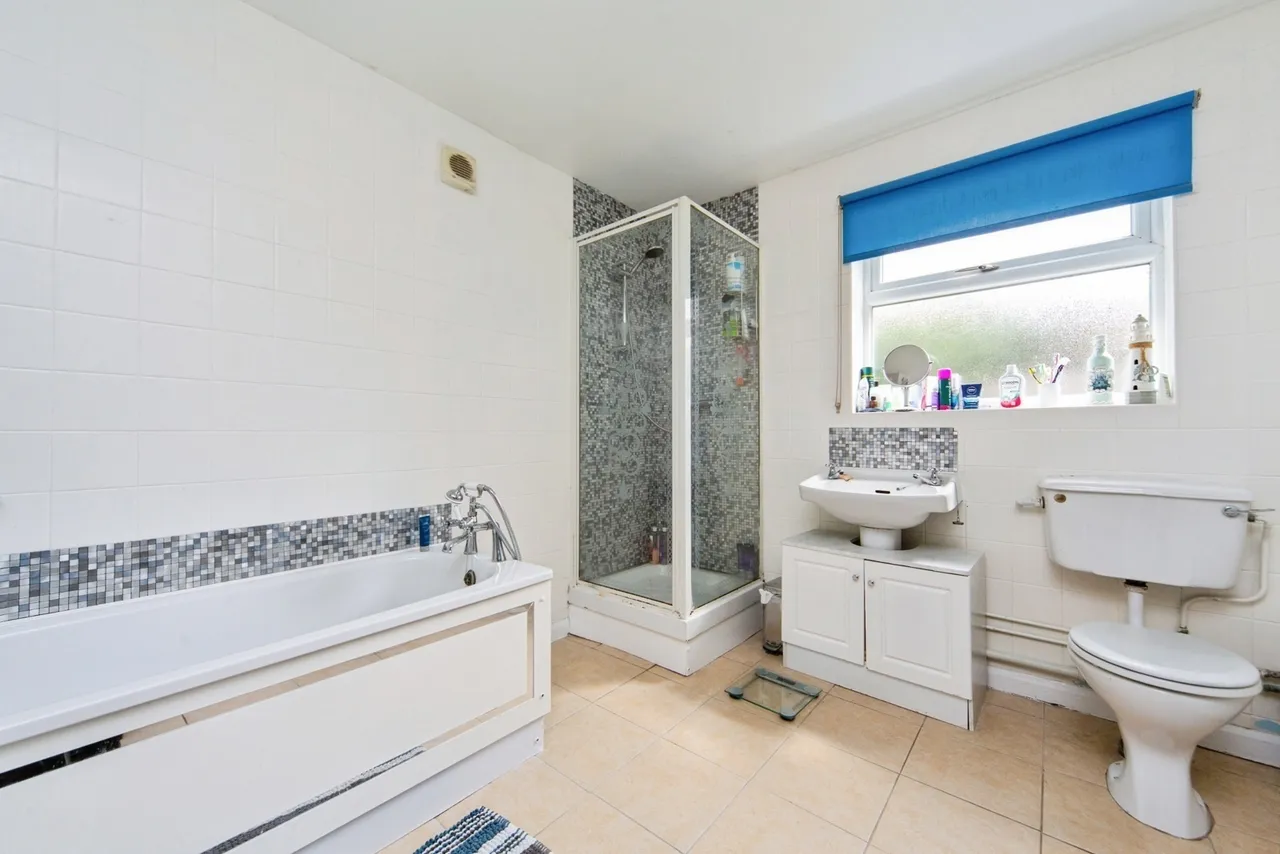 Ashfield Road, Bromborough, CH62, photo 7