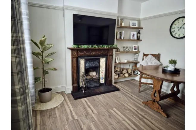 Stafford Road, Newton Great Wyrley, photo 9