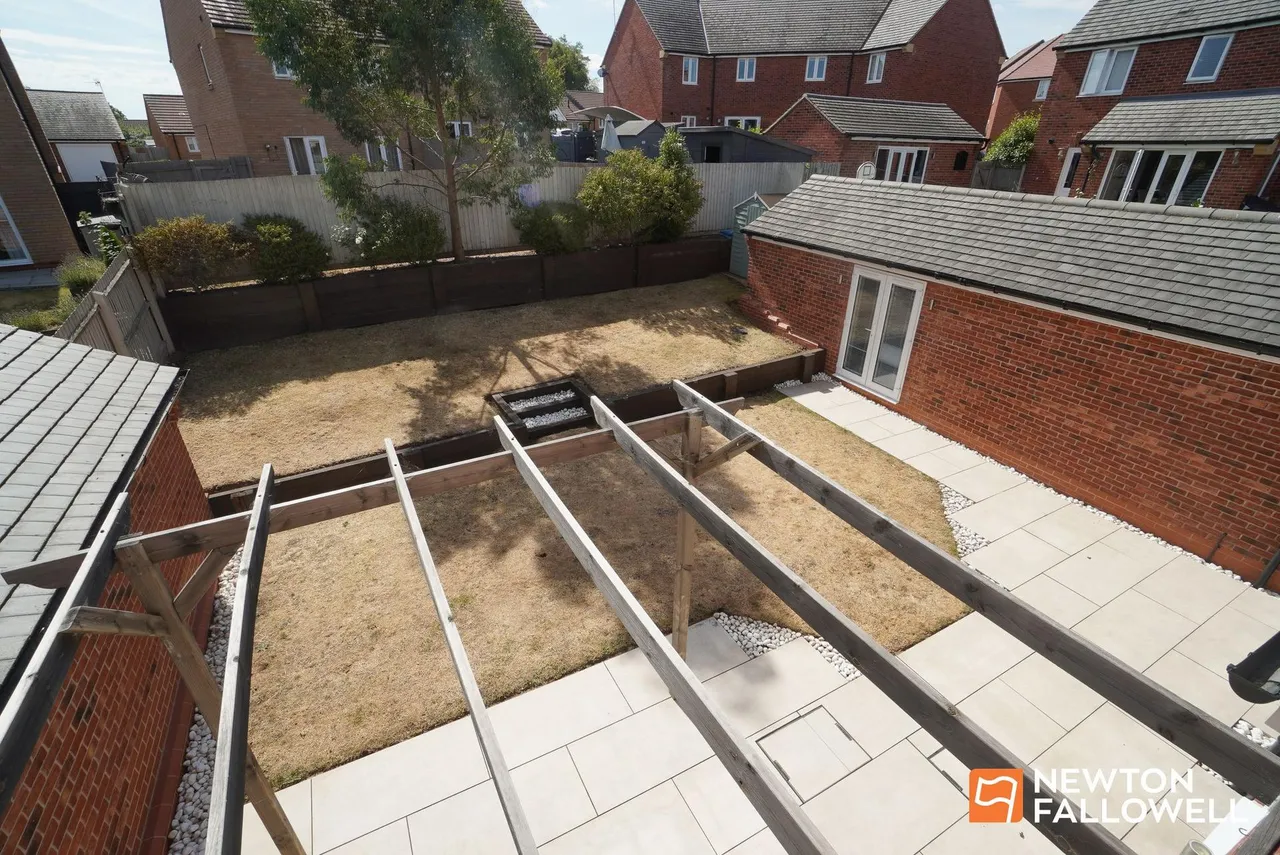 Doble Crescent, Hathern, LE12, photo 35