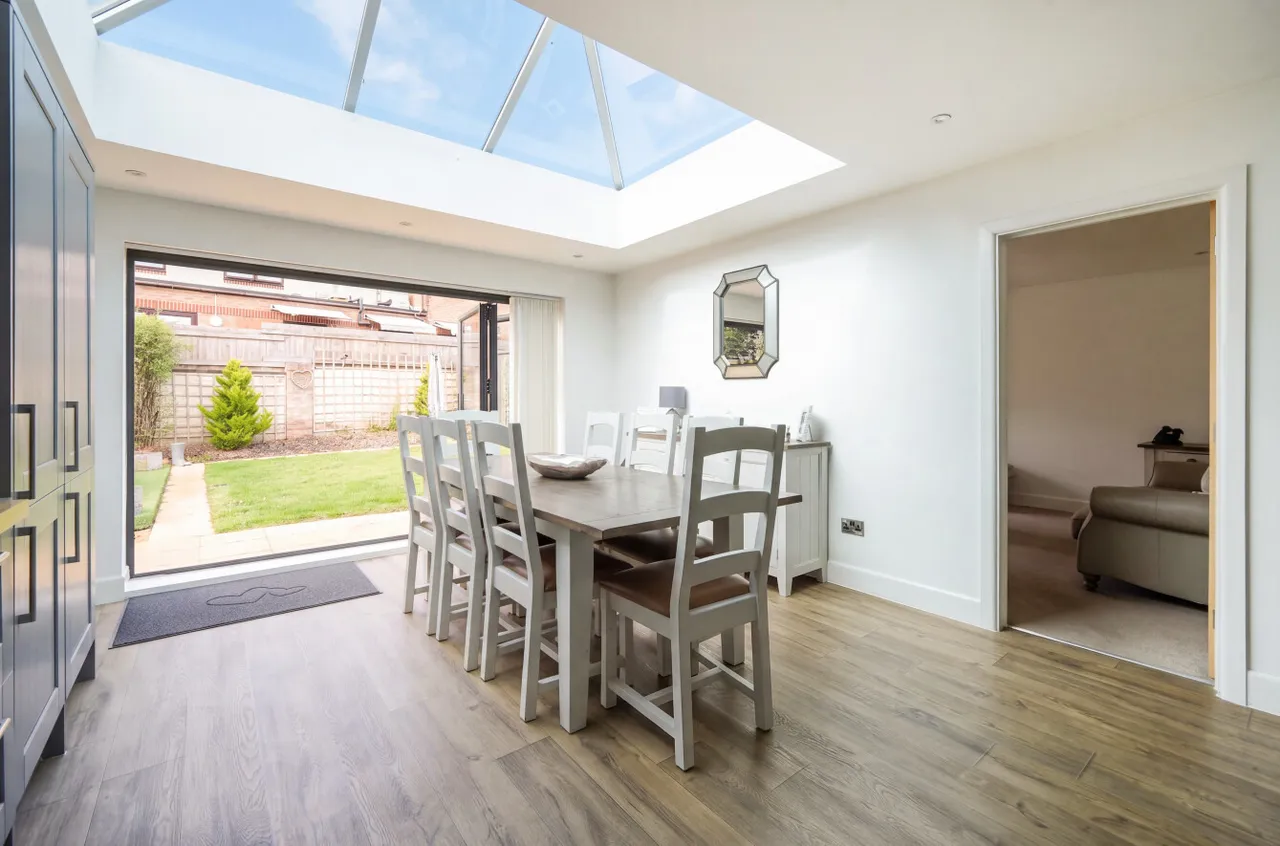 Yew Tree Close, Hedge End, SO30, photo 6