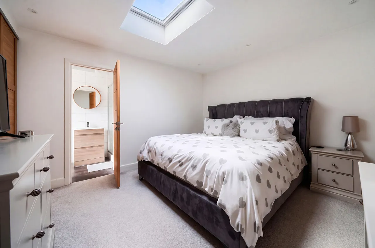Yew Tree Close, Hedge End, SO30, photo 10