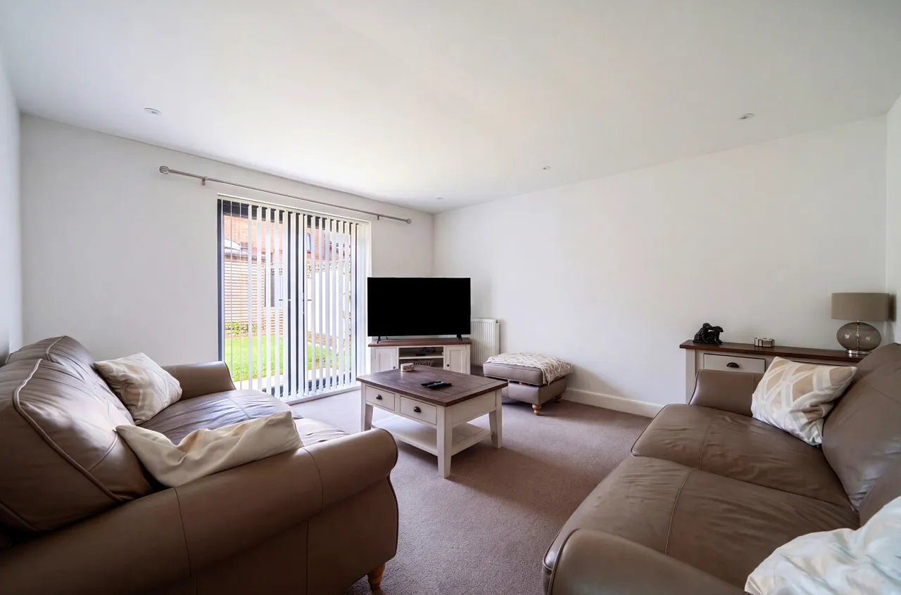 Yew Tree Close, Hedge End, SO30, photo 5