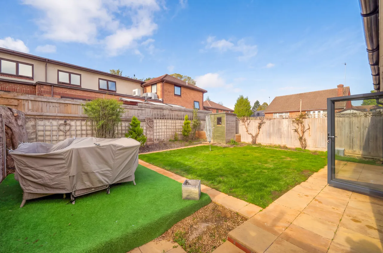 Yew Tree Close, Hedge End, SO30, photo 17