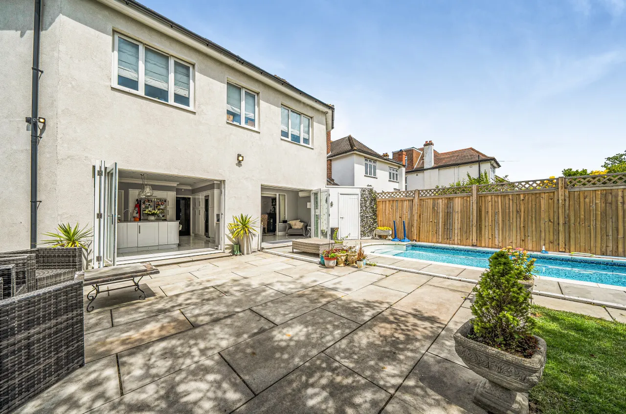 The Grove, Bexleyheath, DA6, photo 34