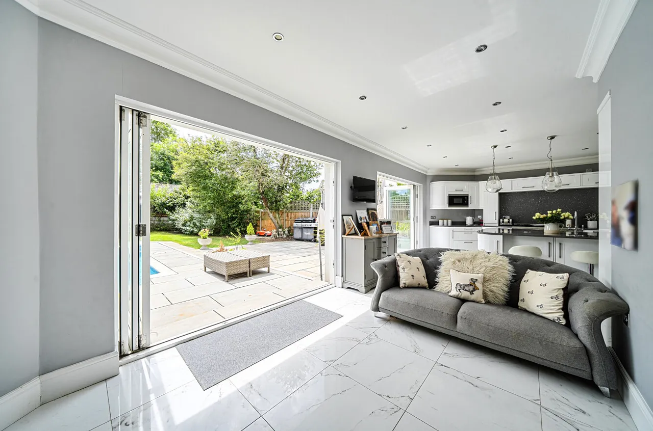 The Grove, Bexleyheath, DA6, photo 2