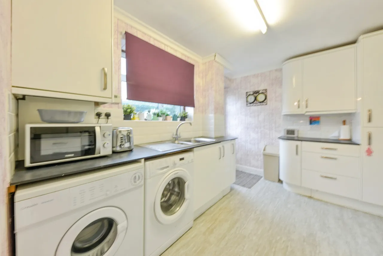 Fallowfield Walk, Hemel Hempstead, photo 12