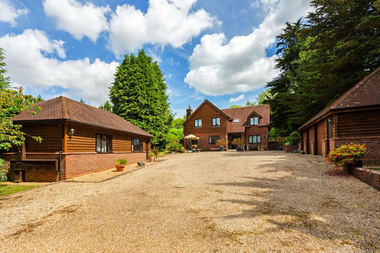 4 bed house for sale — Four Marks, Alton, GU34