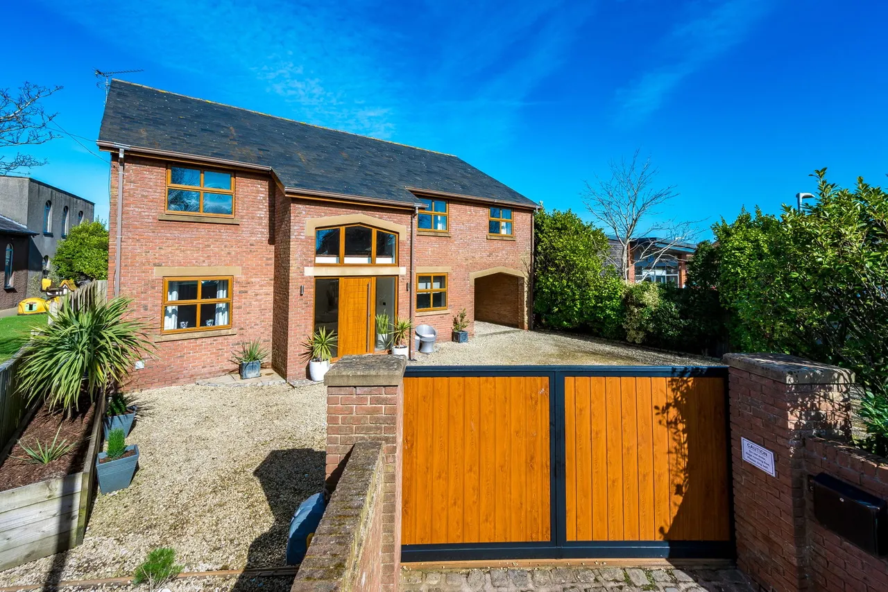 Sandy Lane, Poulton-le-fylde, FY6, photo 54