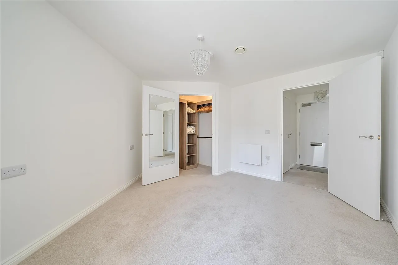 Worthing Road, Southwater, RH13, photo 7
