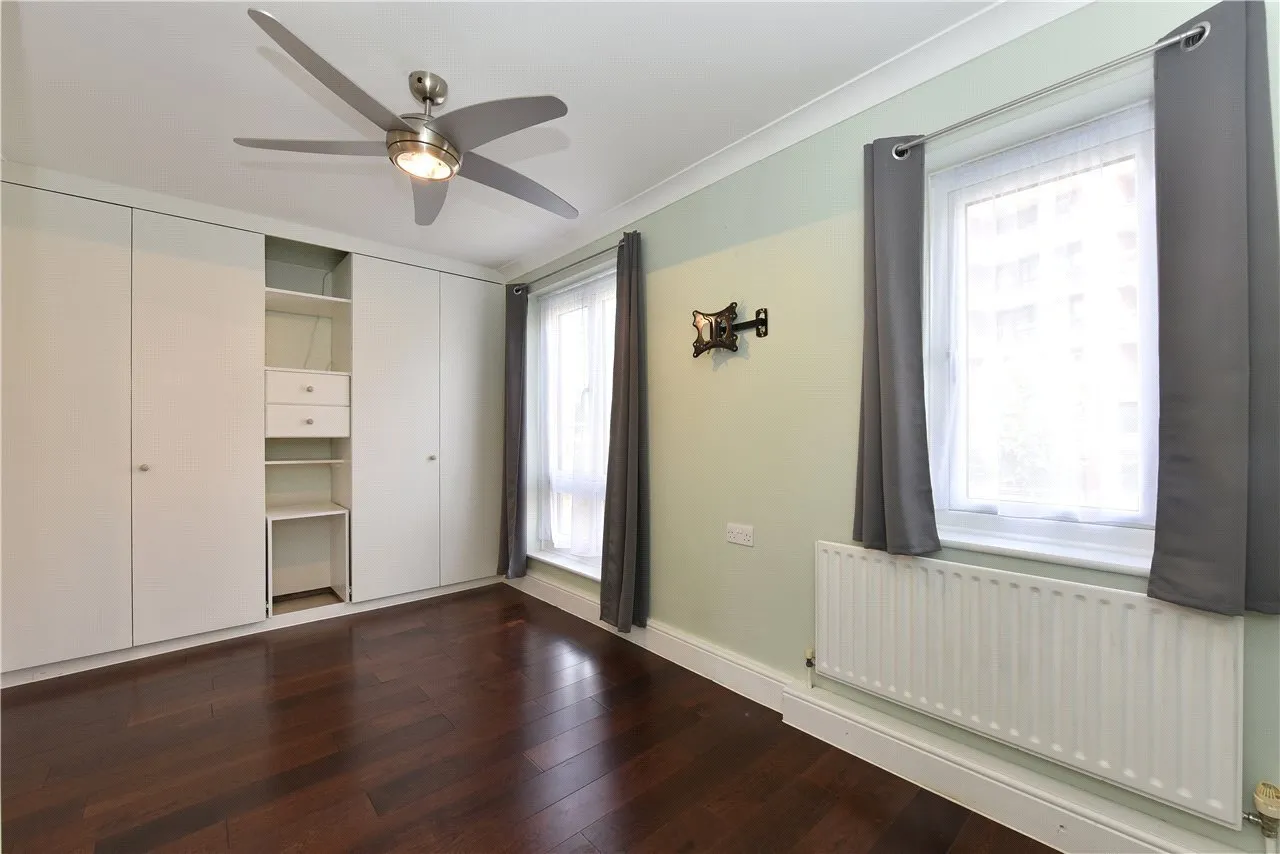 Balladier Walk, Poplar, London, E14, photo 6