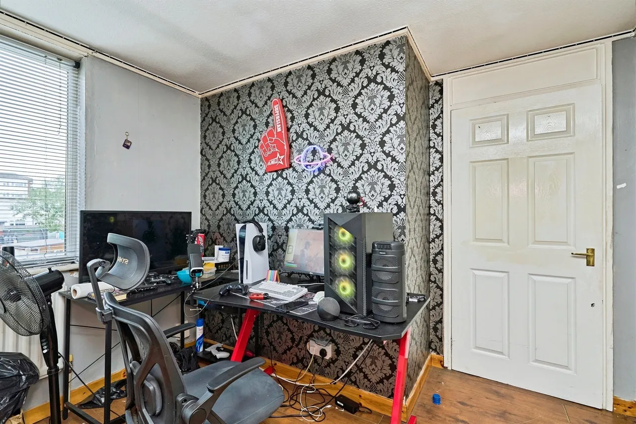 Kipling Close, Tipton, DY4, photo 8
