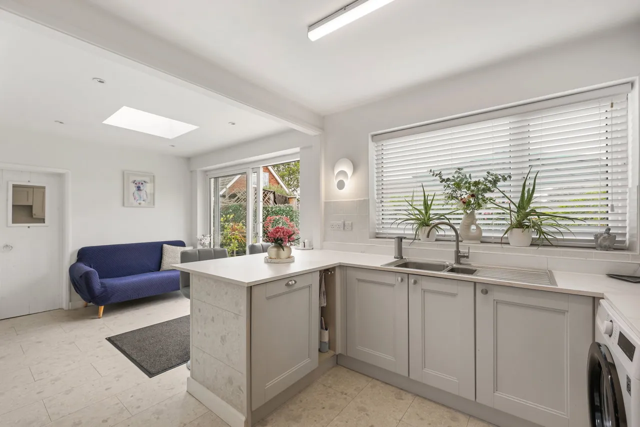 Church Road, Alresford, Colchester, CO7 8AB, photo 5