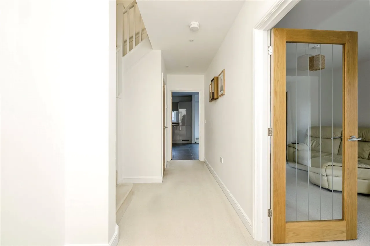 Old Boundary Close, Whittlesford, CB22, photo 2