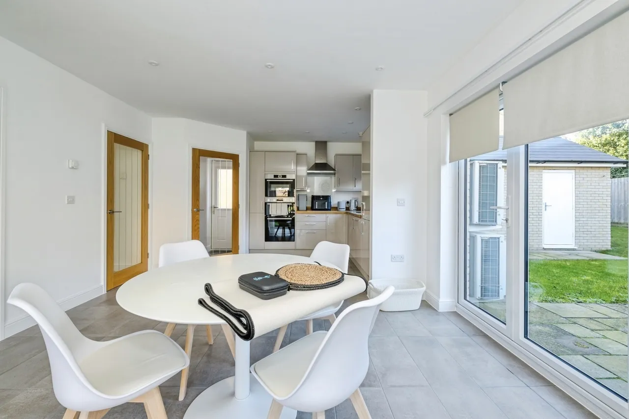 Old Boundary Close, Whittlesford, CB22, photo 24