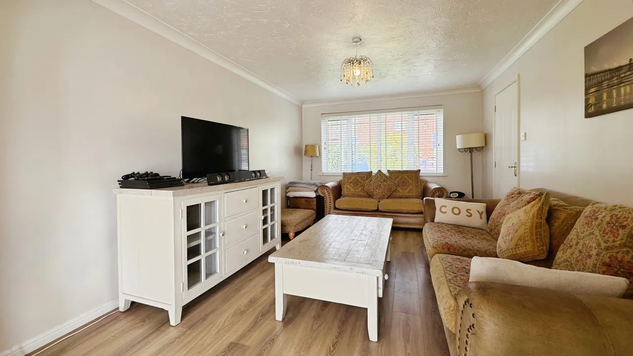 Maes Yr Hafod, Cadoxton, Neath, SA10 8AZ, photo 3