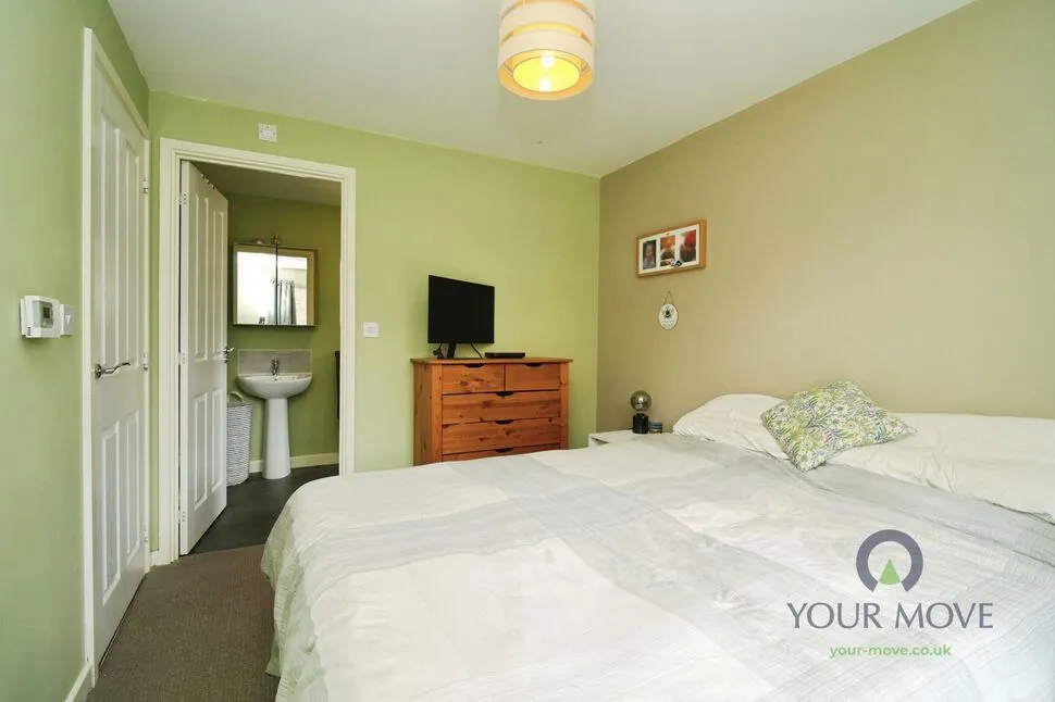 Greenhurst Crescent, Oldham, Greater Manchester, OL8, photo 11