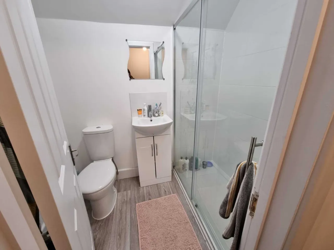 Foxburrows Avenue, Guildford, GU2 8HZ, photo 8