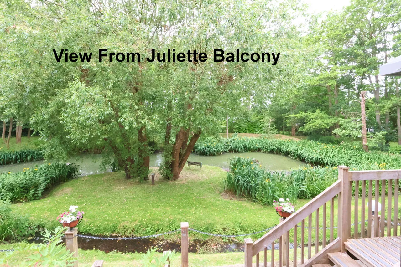 Flat 32, Riverside Walk The Alders, West Wickham, BR4 9PZ, photo 4