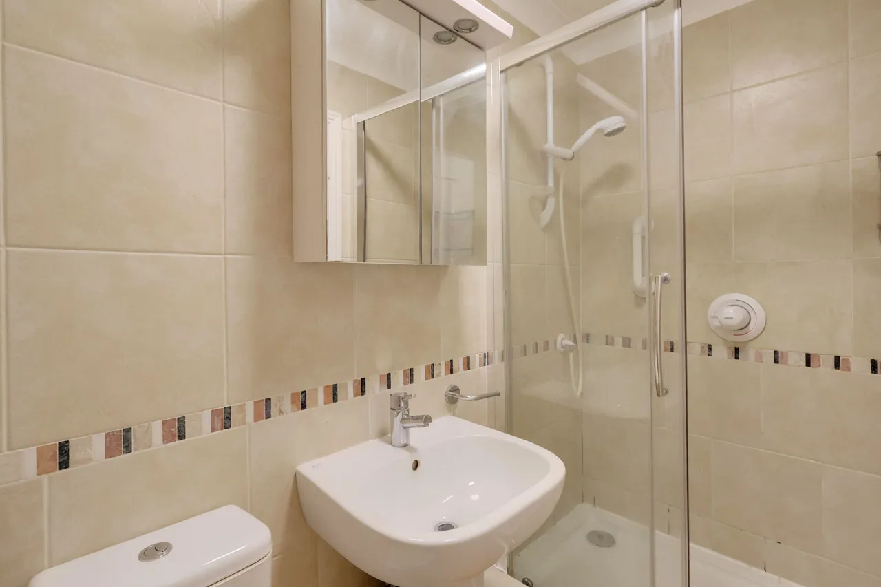 Flat 32, Riverside Walk The Alders, West Wickham, BR4 9PZ, photo 11