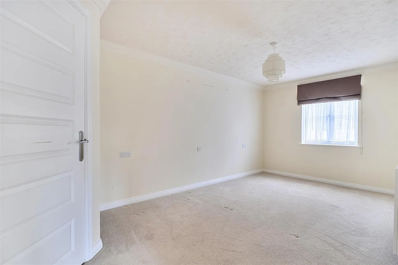 The Causeway, Chippenham, SN15, photo 6
