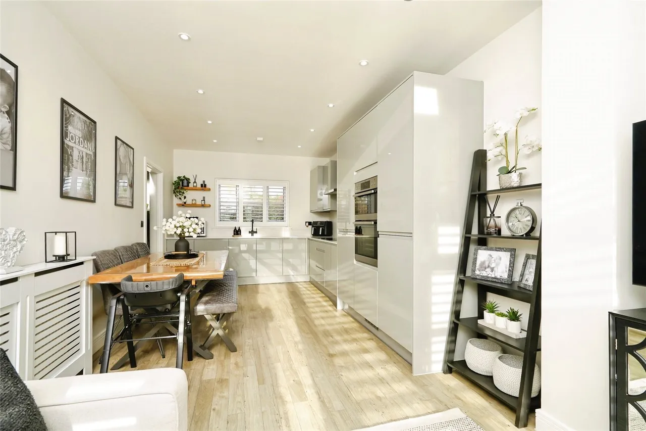 Violet Close, Ambrosden, Bicester, Oxfordshire, OX25, photo 11