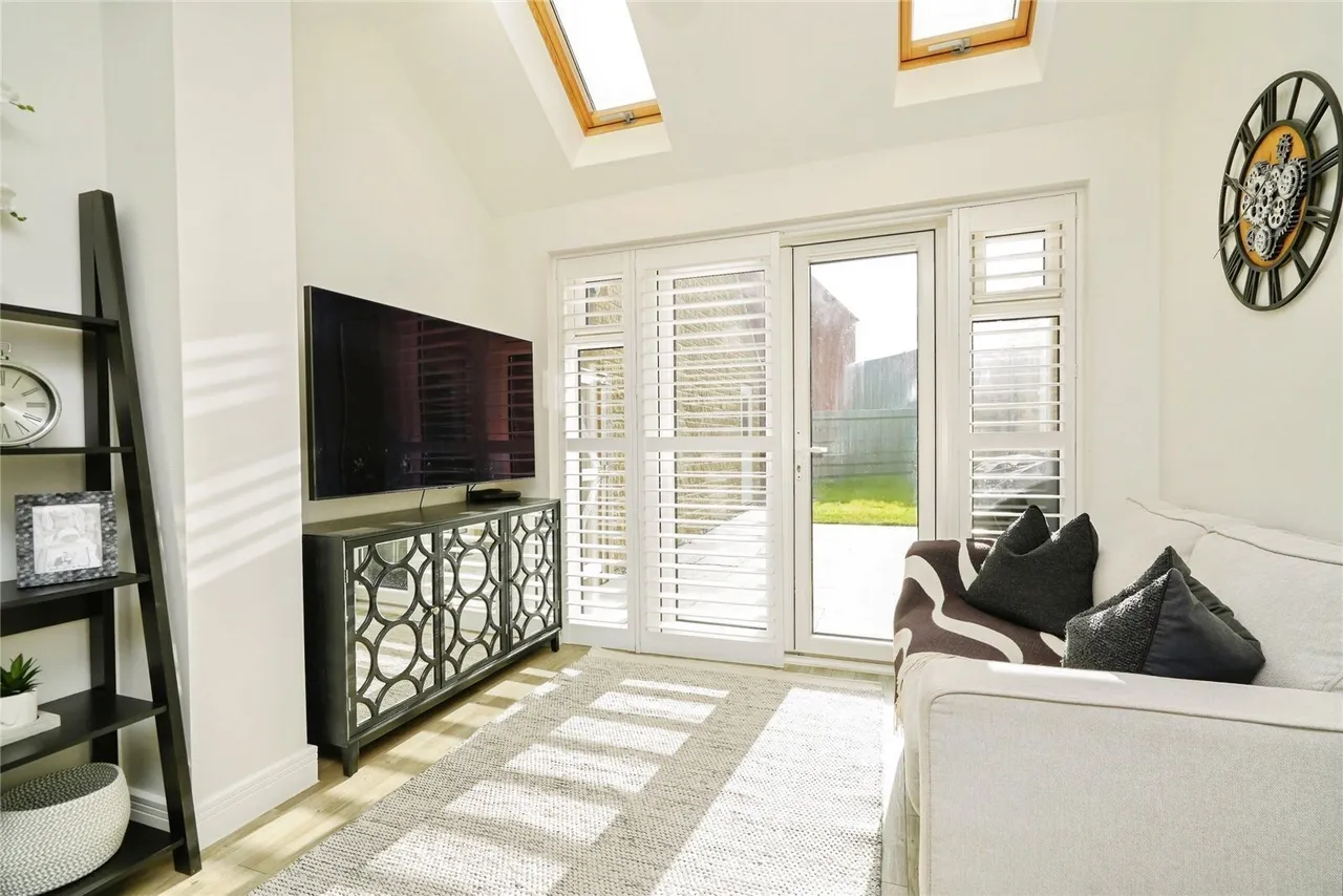 Violet Close, Ambrosden, Bicester, Oxfordshire, OX25, photo 6