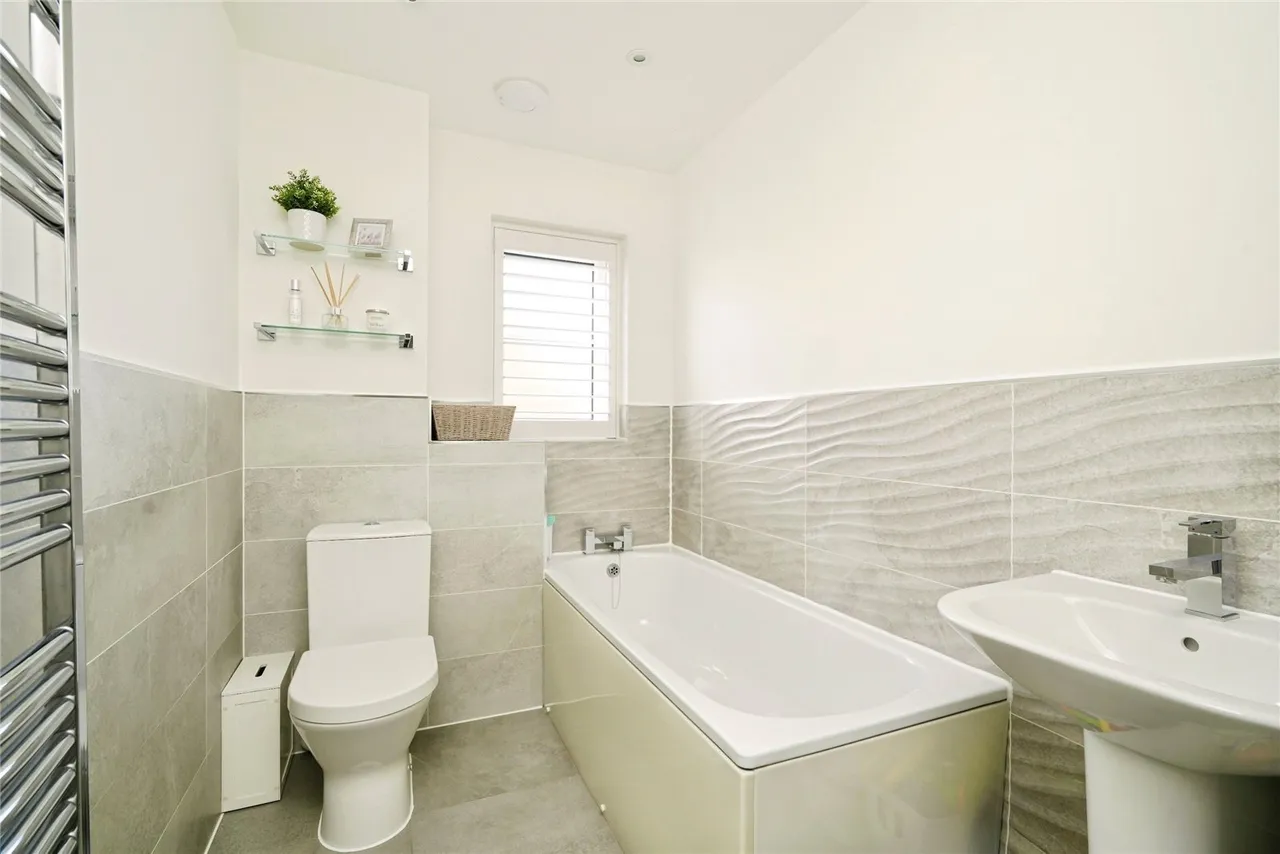 Violet Close, Ambrosden, Bicester, Oxfordshire, OX25, photo 31