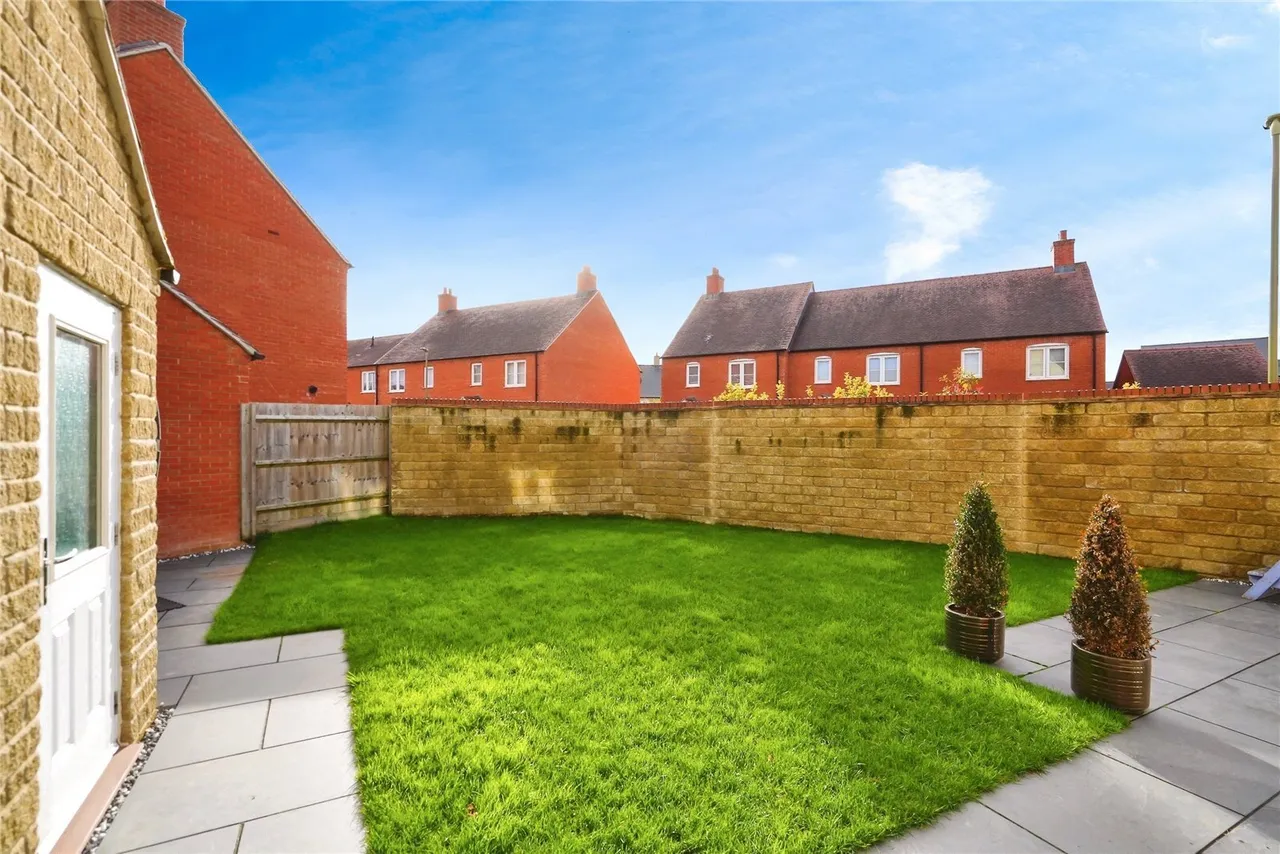 Violet Close, Ambrosden, Bicester, Oxfordshire, OX25, photo 33