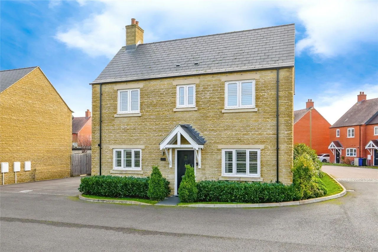 Violet Close, Ambrosden, Bicester, Oxfordshire, OX25, photo 36