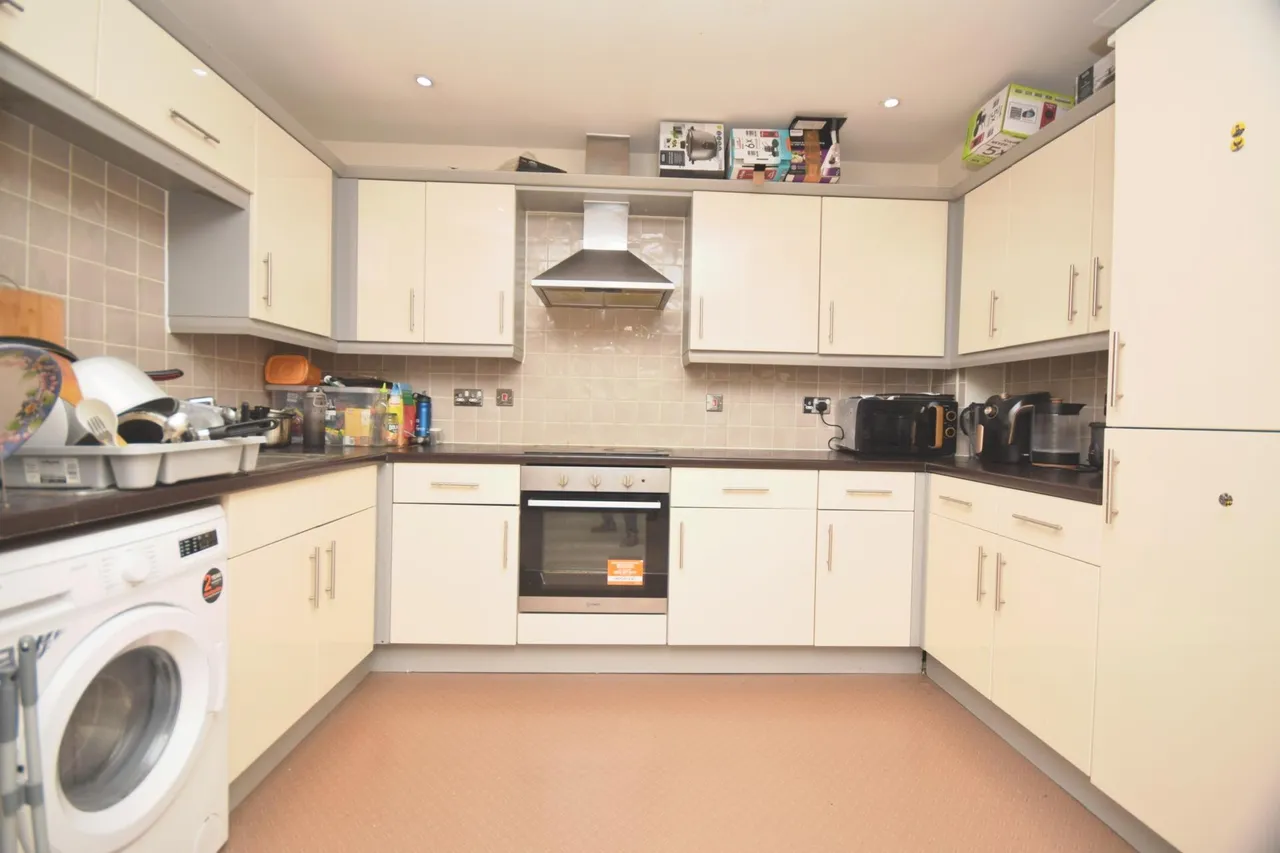 Parkhouse Court, Hatfield, AL10, photo 2