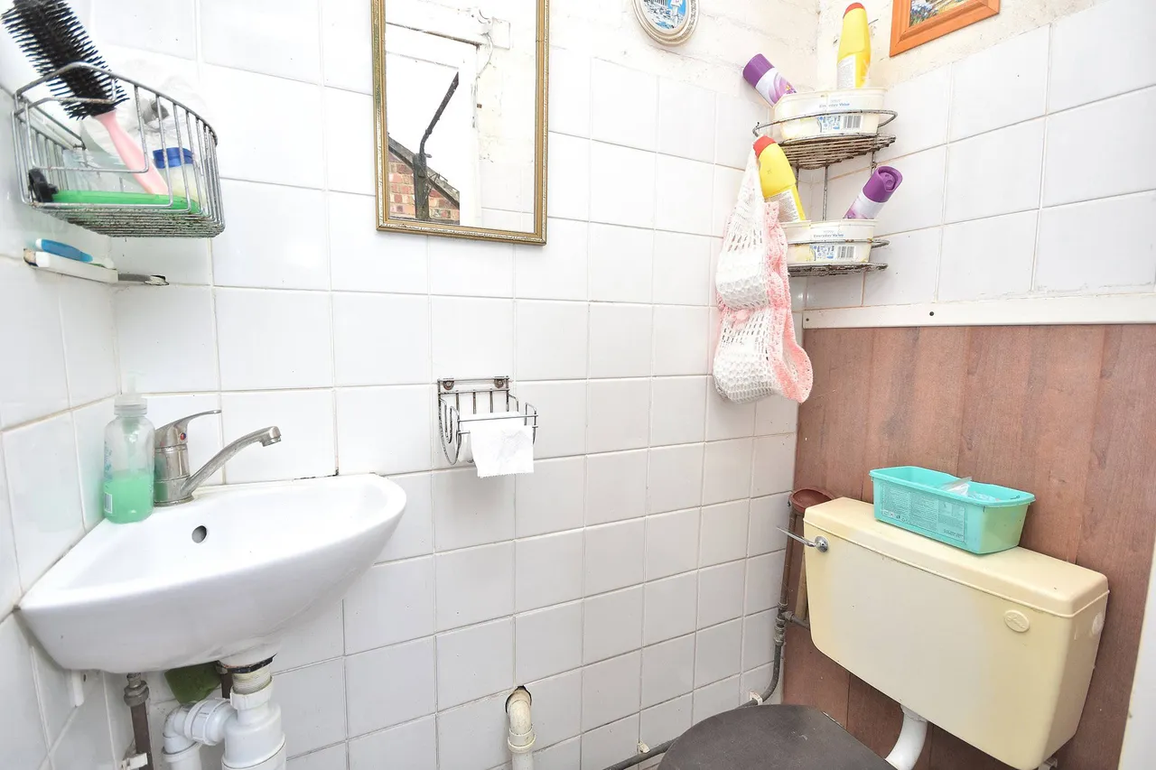 Delapre Crescent Road, Northampton, NN4 8NG, photo 7