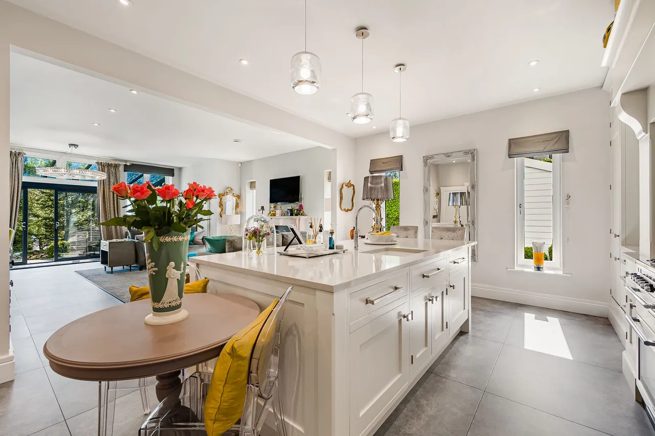 Willowmead Drive, Prestbury, SK10, photo 2