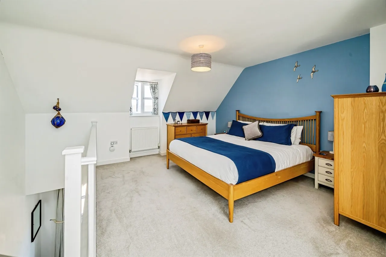 Braeburn Road, Aylesbury, photo 7