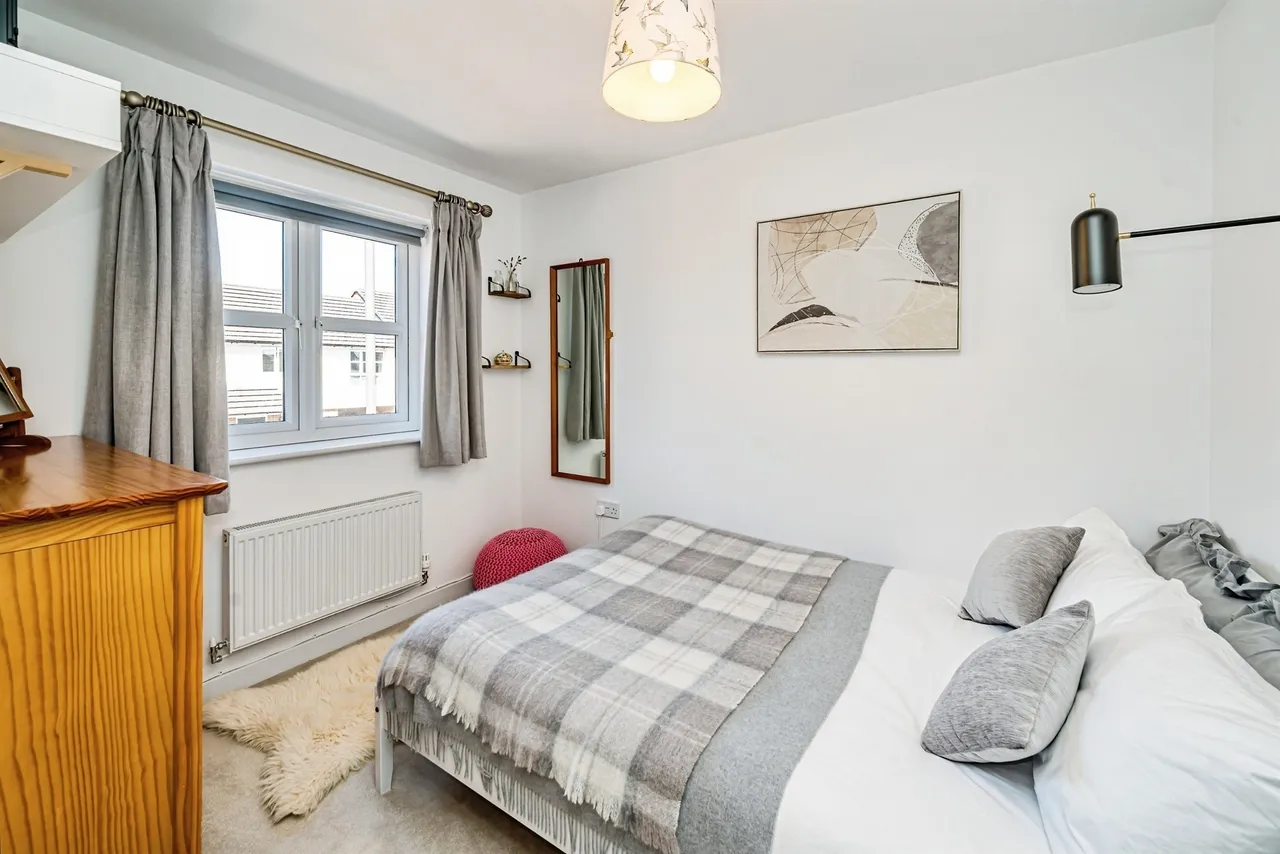 Braeburn Road, Aylesbury, photo 8