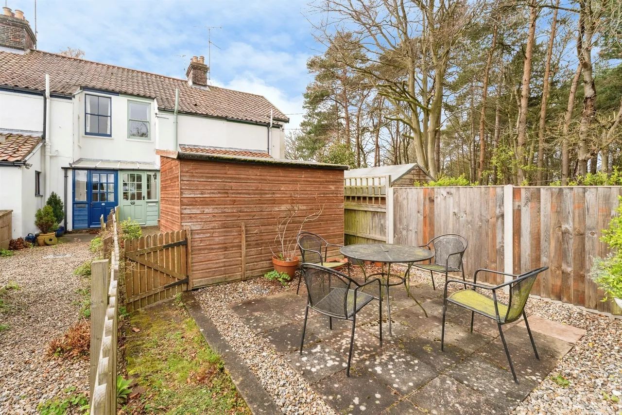 Bridge Road, High Kelling, Holt, photo 17