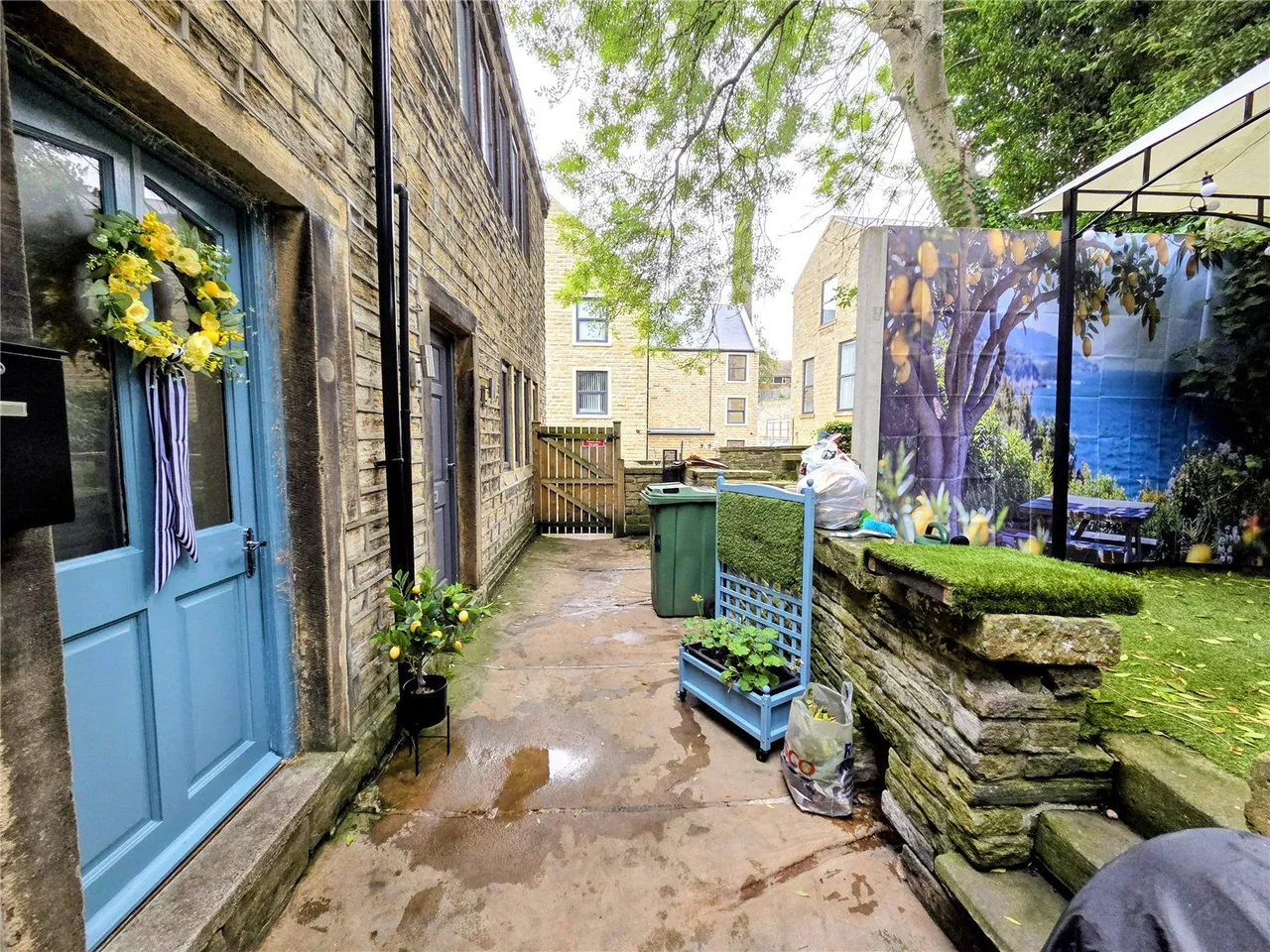 Manchester Road, Linthwaite, HD7, photo 13